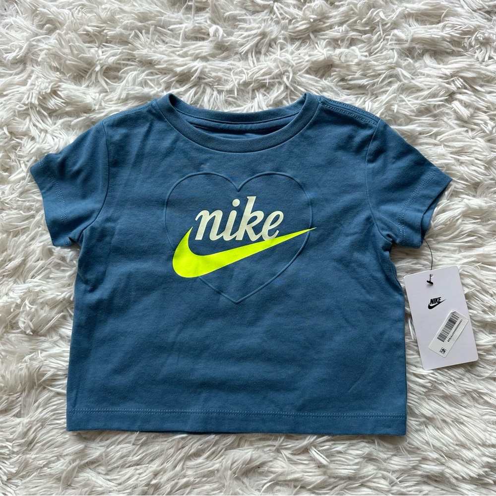 Nike Tee New With Tags Size 3T